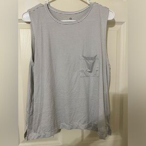 GAP Gray Sleeveless Muscle Tee